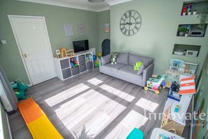 Photo 1- click for photo gallery